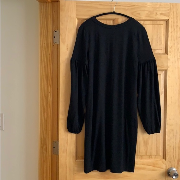 Black long sleeve sweater dress - Picture 2 of 5